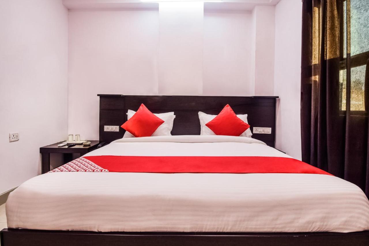 Oyo 23296 Hotel Quality Time Udaipur Exterior foto