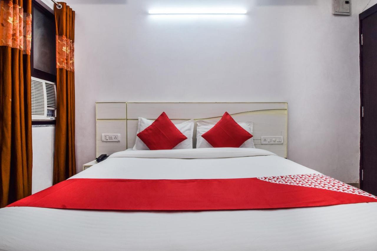 Oyo 23296 Hotel Quality Time Udaipur Exterior foto
